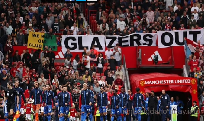 Glazers vẫn đang suy nghĩ nên chọn đối tác nào để bán United