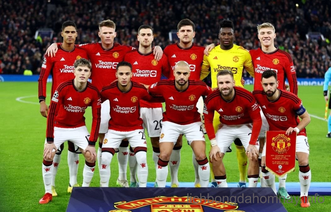 tuyến giữa của Man United trở thành điểm yếu